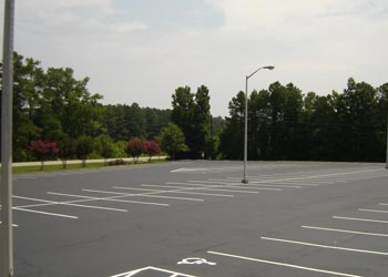 5 Benefits of Parking Lot Striping
